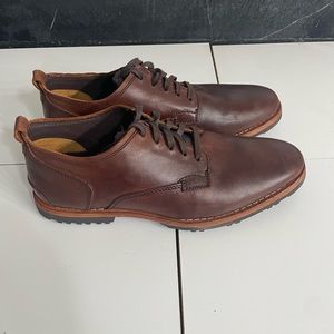 Timberland men’s leather casual/dress/work shoe size 10